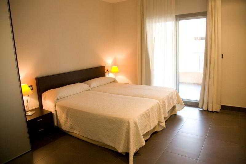 Archybal Apartamentos Turisticos Y Suites アルチェナ エクステリア 写真