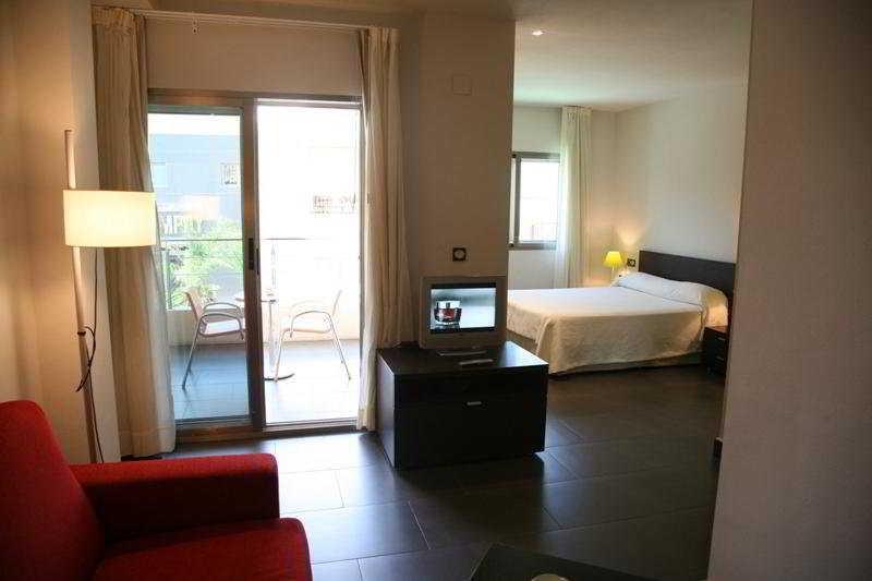 Archybal Apartamentos Turisticos Y Suites アルチェナ エクステリア 写真